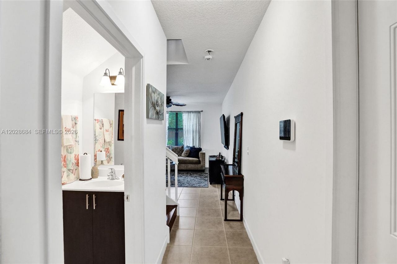 22617 SW 102nd Ave, Unit 22617, Miami, FL 33190 Photo