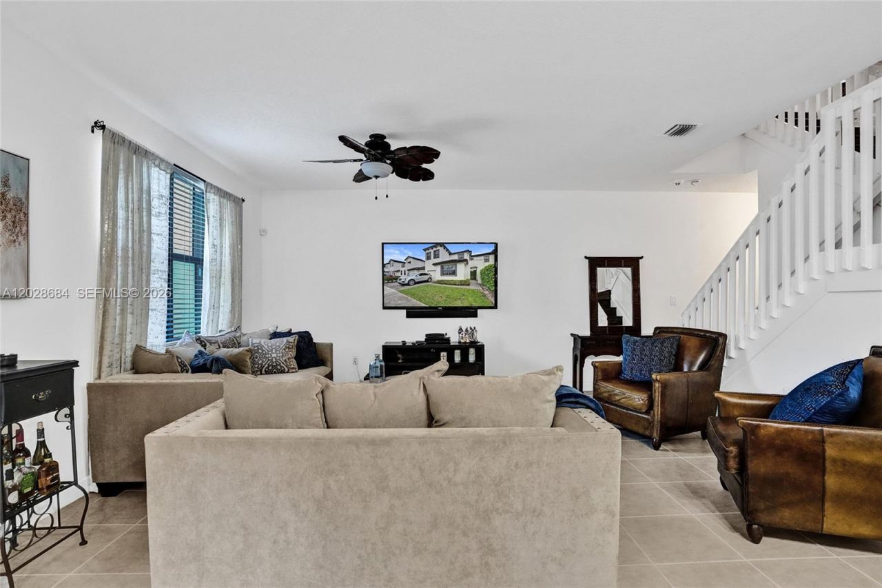 22617 SW 102nd Ave, Unit 22617, Miami, FL 33190 Photo