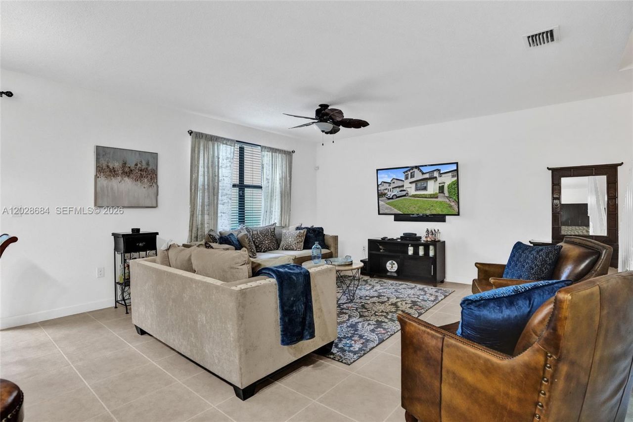 22617 SW 102nd Ave, Unit 22617, Miami, FL 33190 Photo