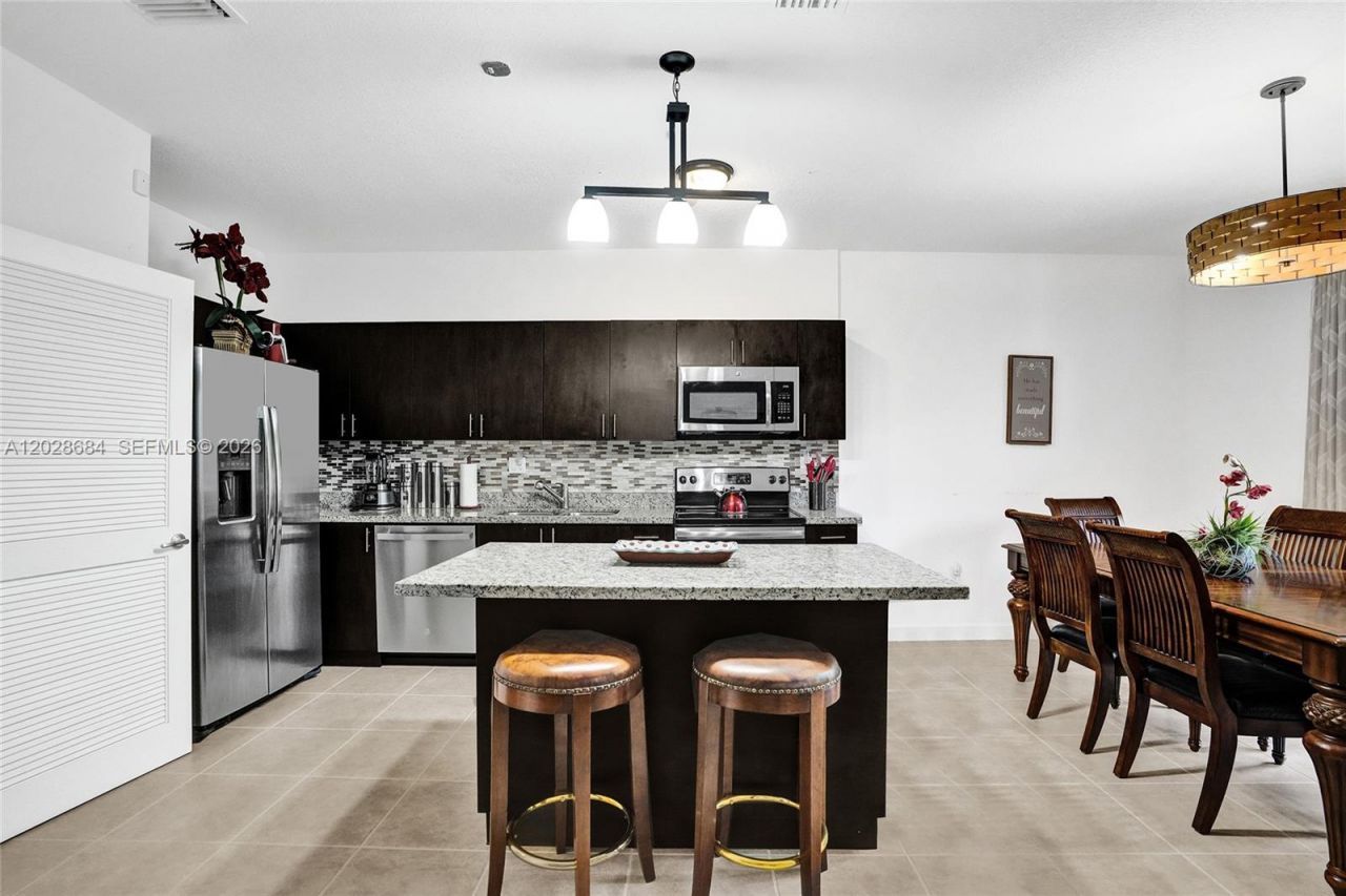 22617 SW 102nd Ave, Unit 22617, Miami, FL 33190 Photo