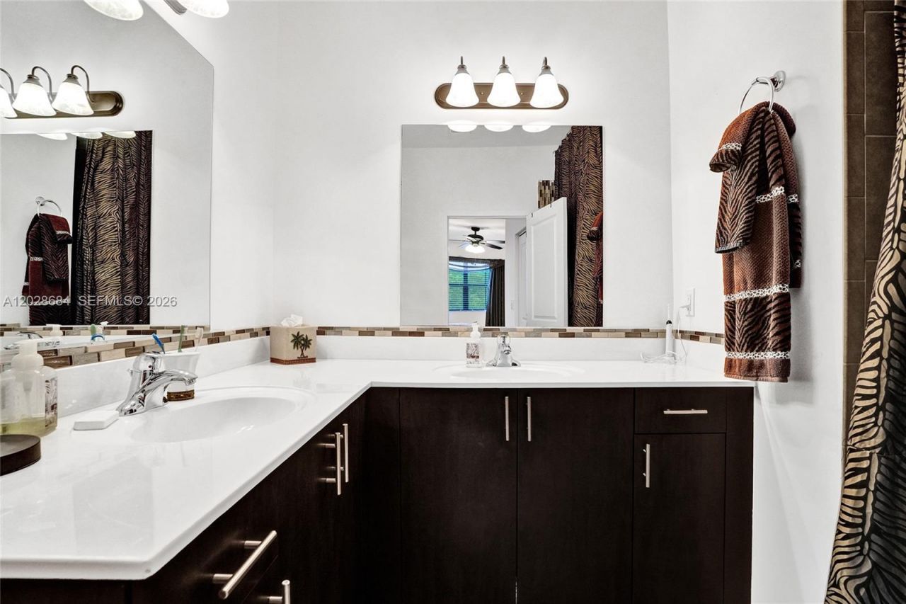 22617 SW 102nd Ave, Unit 22617, Miami, FL 33190 Photo