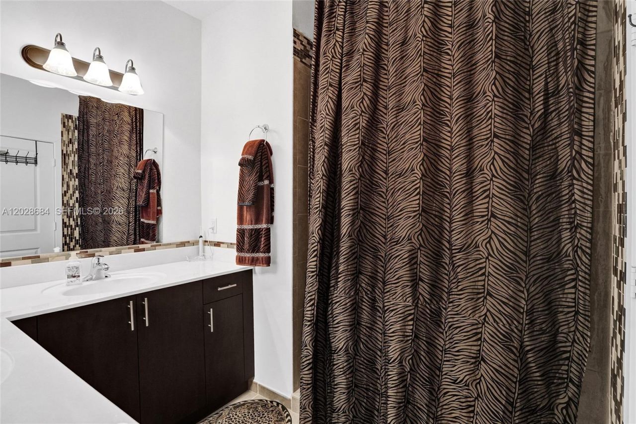 22617 SW 102nd Ave, Unit 22617, Miami, FL 33190 Photo