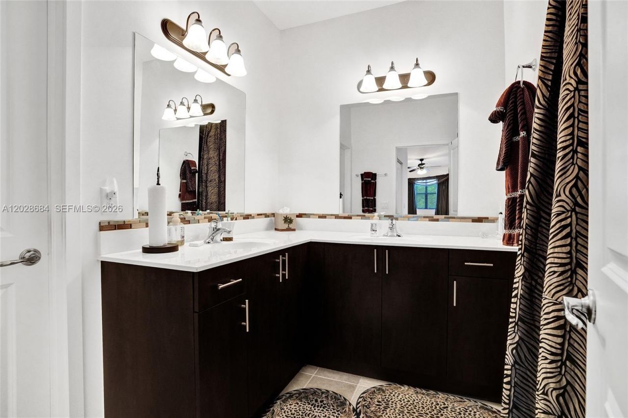 22617 SW 102nd Ave, Unit 22617, Miami, FL 33190 Photo