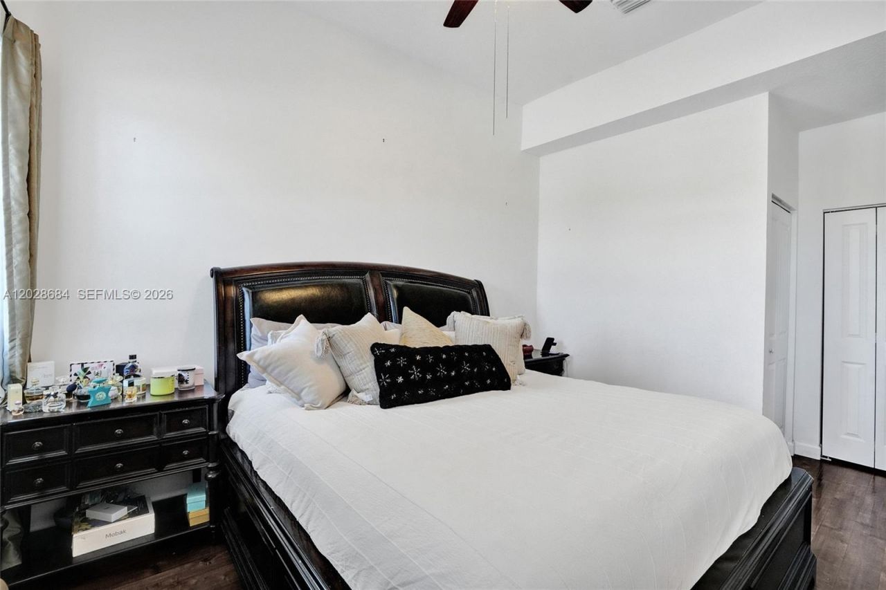 22617 SW 102nd Ave, Unit 22617, Miami, FL 33190 Photo