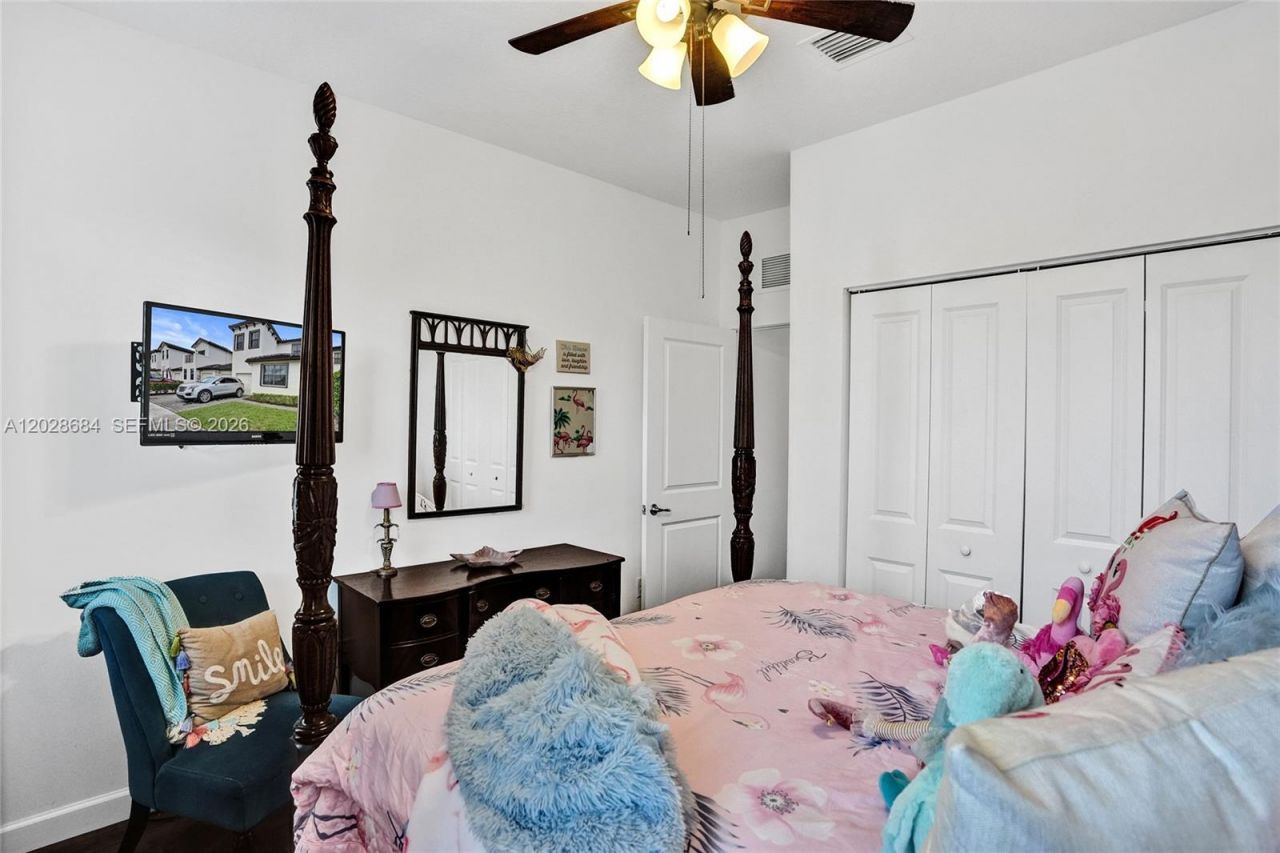 22617 SW 102nd Ave, Unit 22617, Miami, FL 33190 Photo