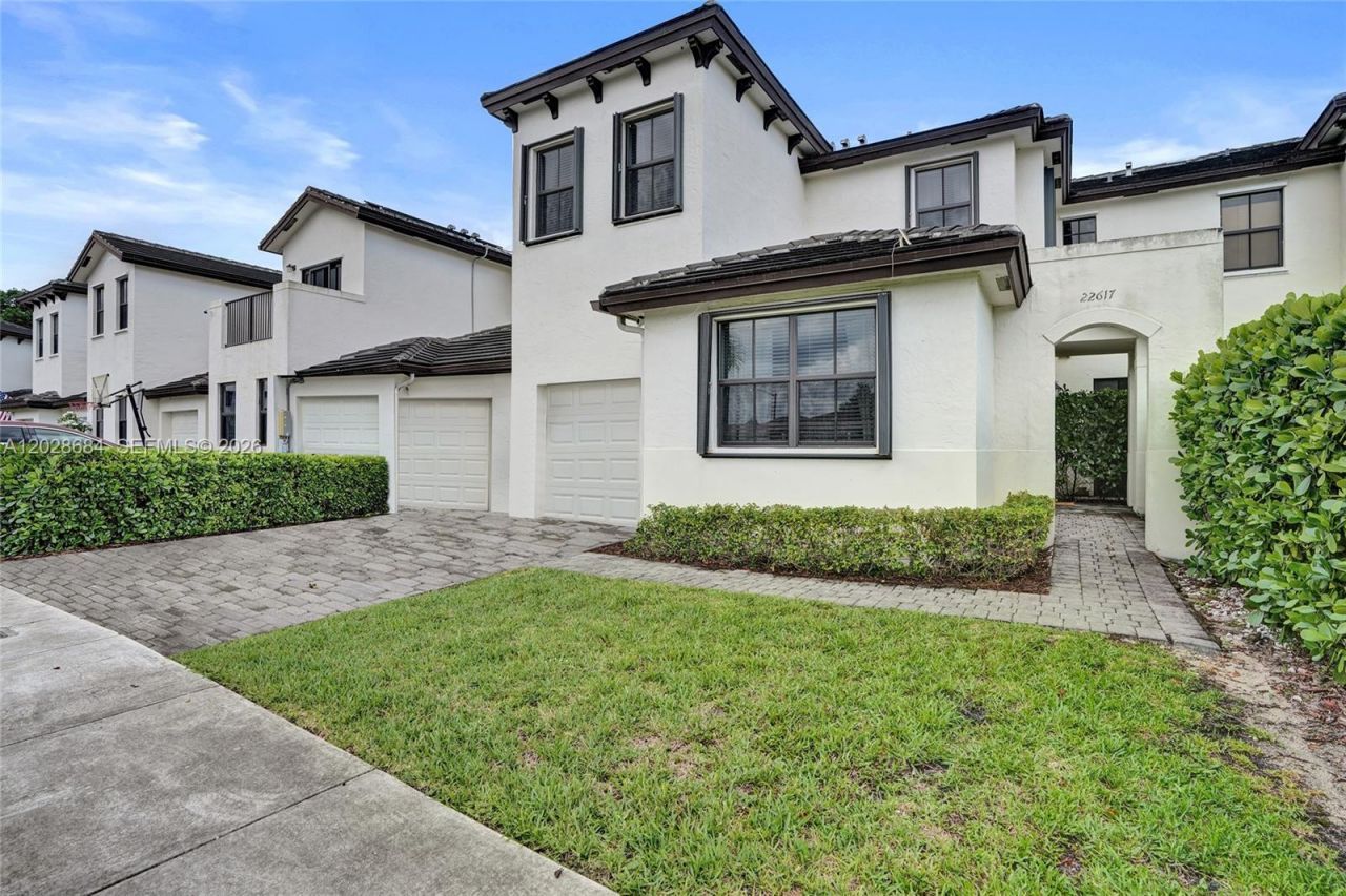 22617 SW 102nd Ave, Unit 22617, Miami, FL 33190 Photo