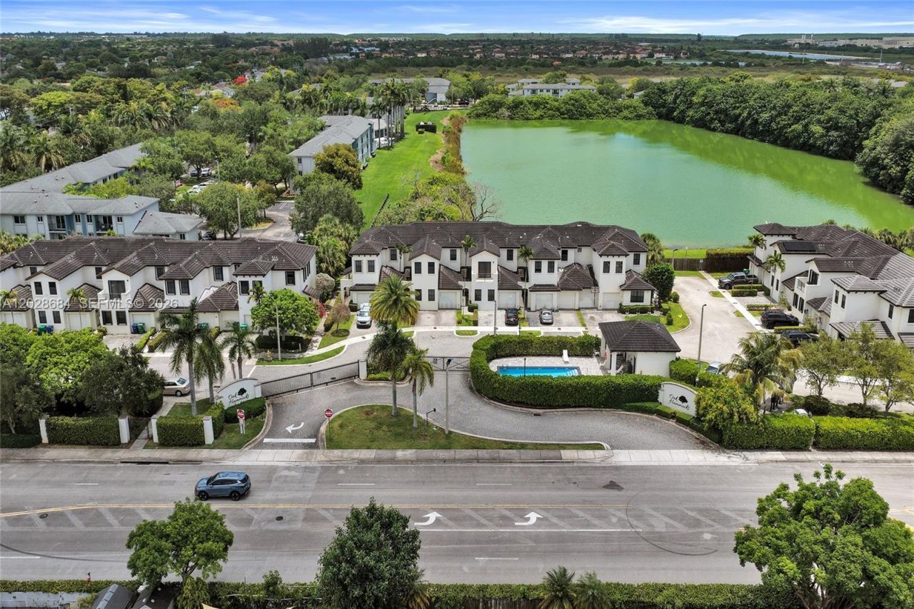 22617 SW 102nd Ave, Unit 22617, Miami, FL 33190 Photo