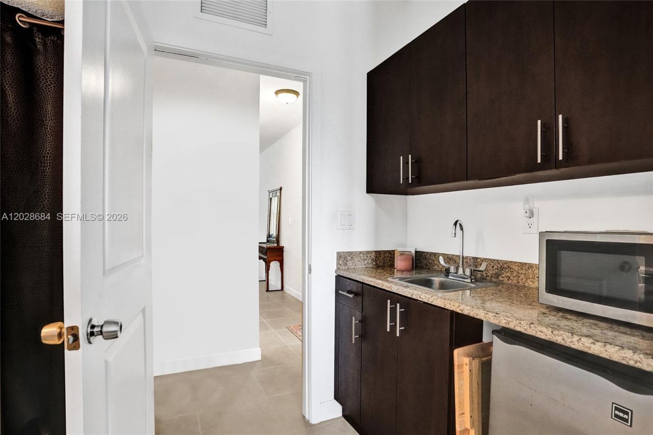22617 SW 102nd Ave, Unit 22617, Miami, FL 33190 Photo