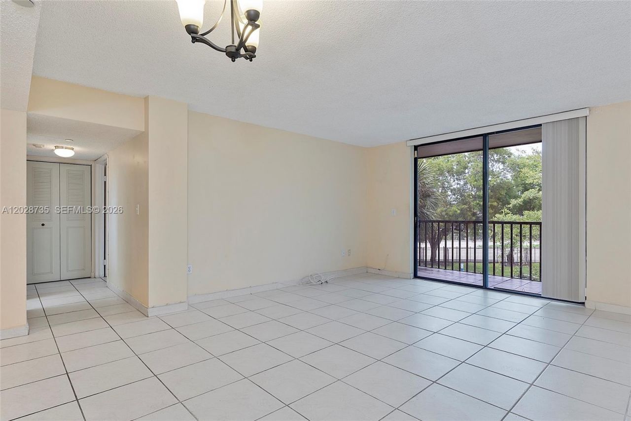 8760 SW 133rd Ave Rd , Unit 301, Miami, FL 33183 Photo