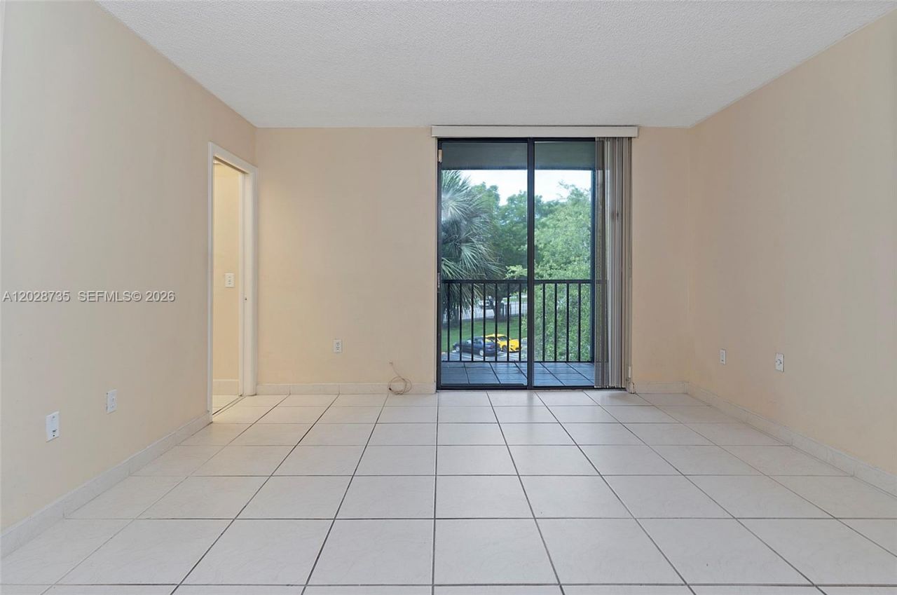 8760 SW 133rd Ave Rd , Unit 301, Miami, FL 33183 Photo