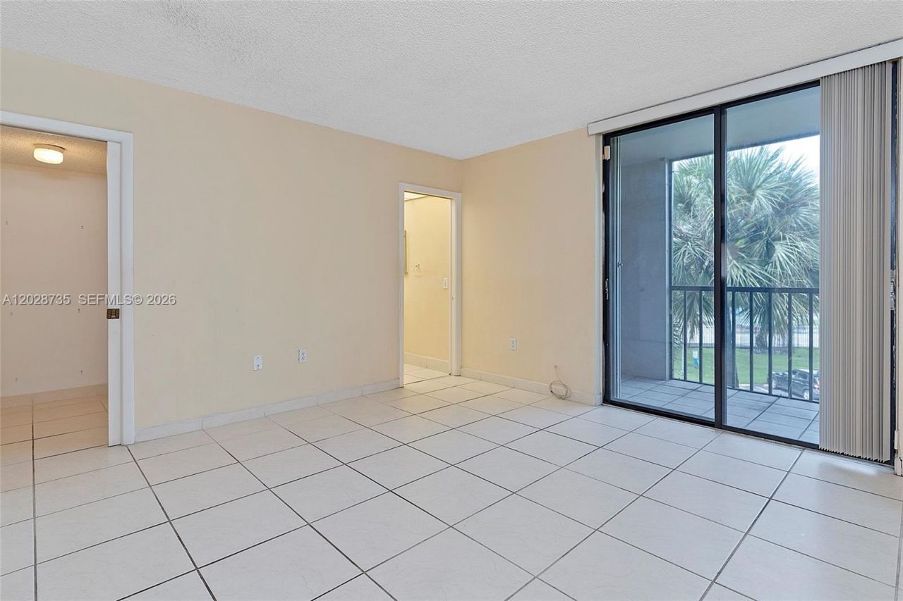 8760 SW 133rd Ave Rd , Unit 301, Miami, FL 33183 Photo