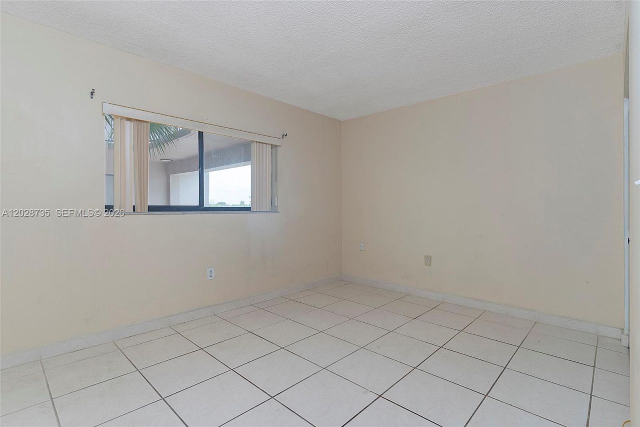8760 SW 133rd Ave Rd , Unit 301, Miami, FL 33183 Photo