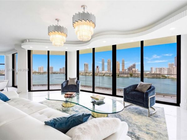 2800 Island Blvd , Unit 1605, Aventura, FL 33160