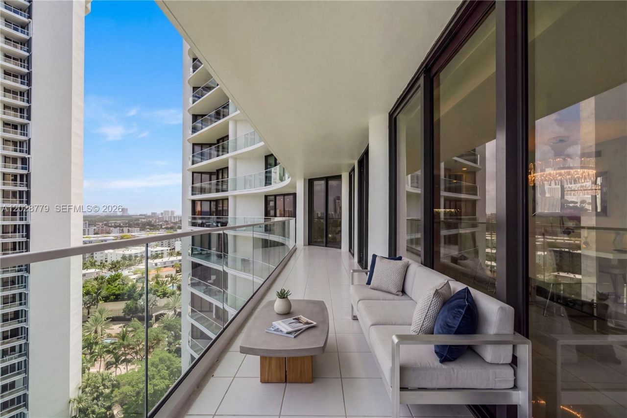 2800 Island Blvd , Unit 1605, Aventura, FL 33160 Photo