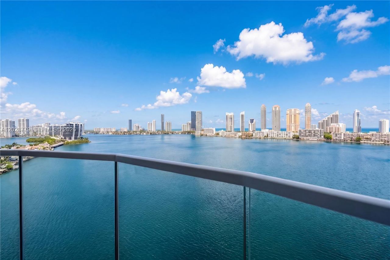 2800 Island Blvd , Unit 1605, Aventura, FL 33160 Photo