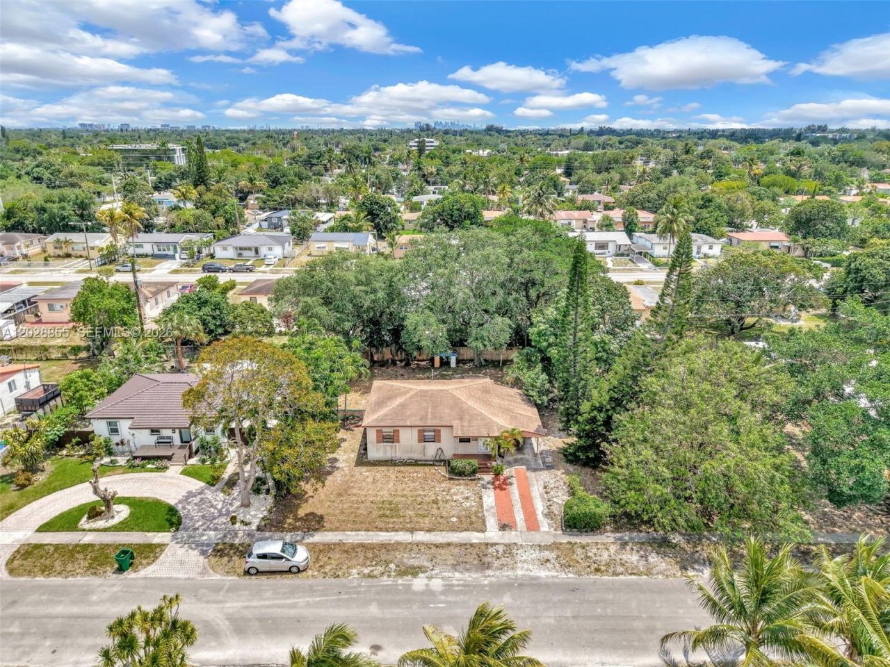 130 NE 171st Ter , Miami, FL 33162 Photo