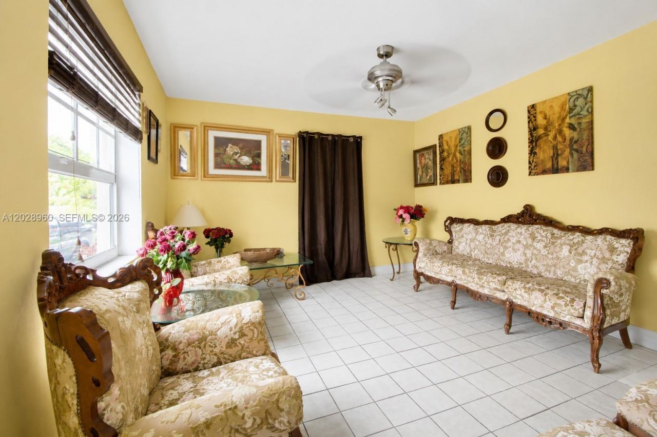1741 NW 92nd St, Miami, FL 33147 Photo