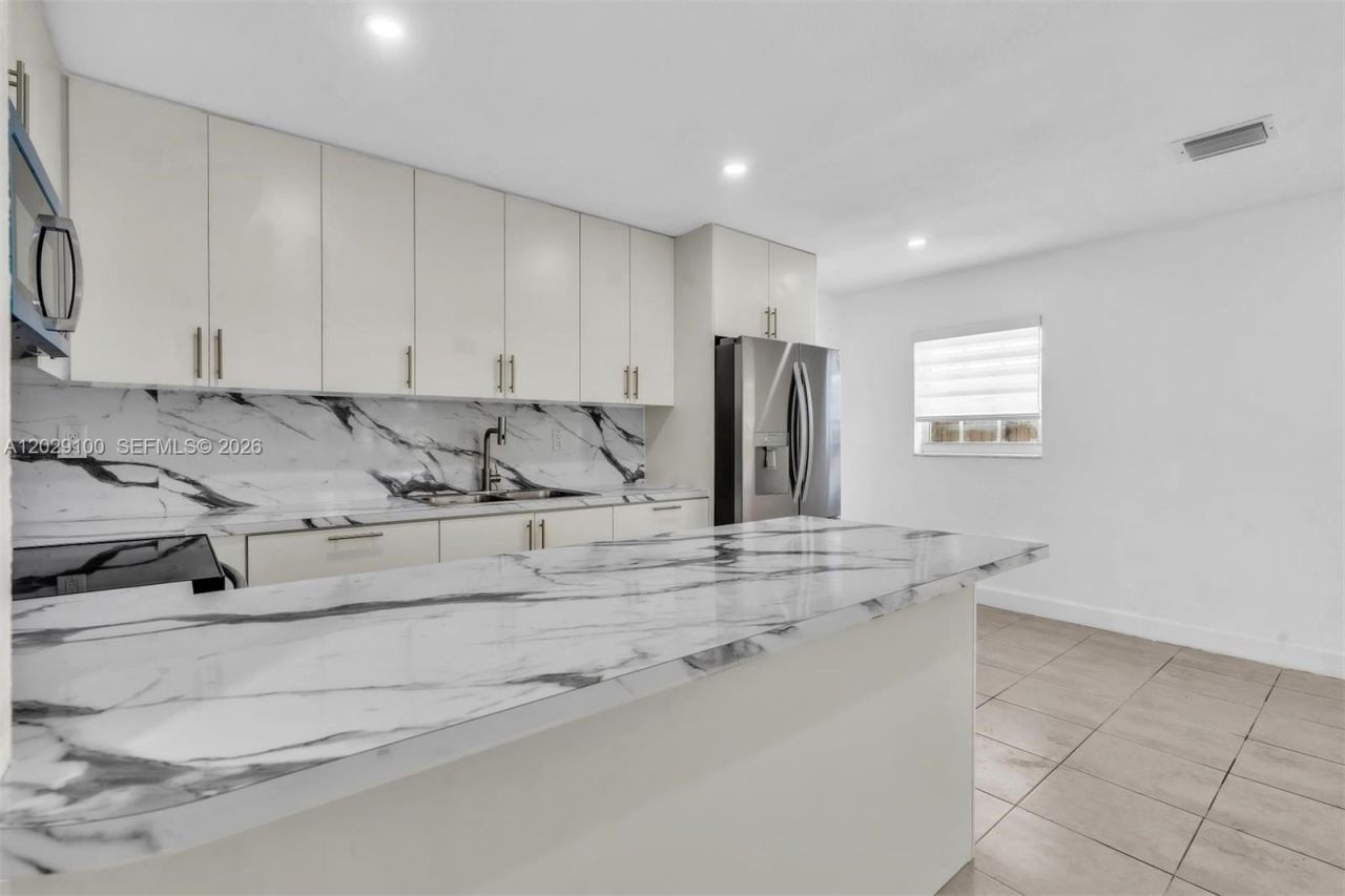 11790 SW 34th St , Miami, FL 33175 Photo