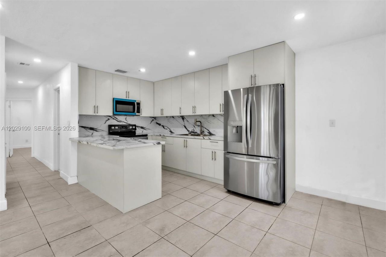 11790 SW 34th St , Miami, FL 33175 Photo
