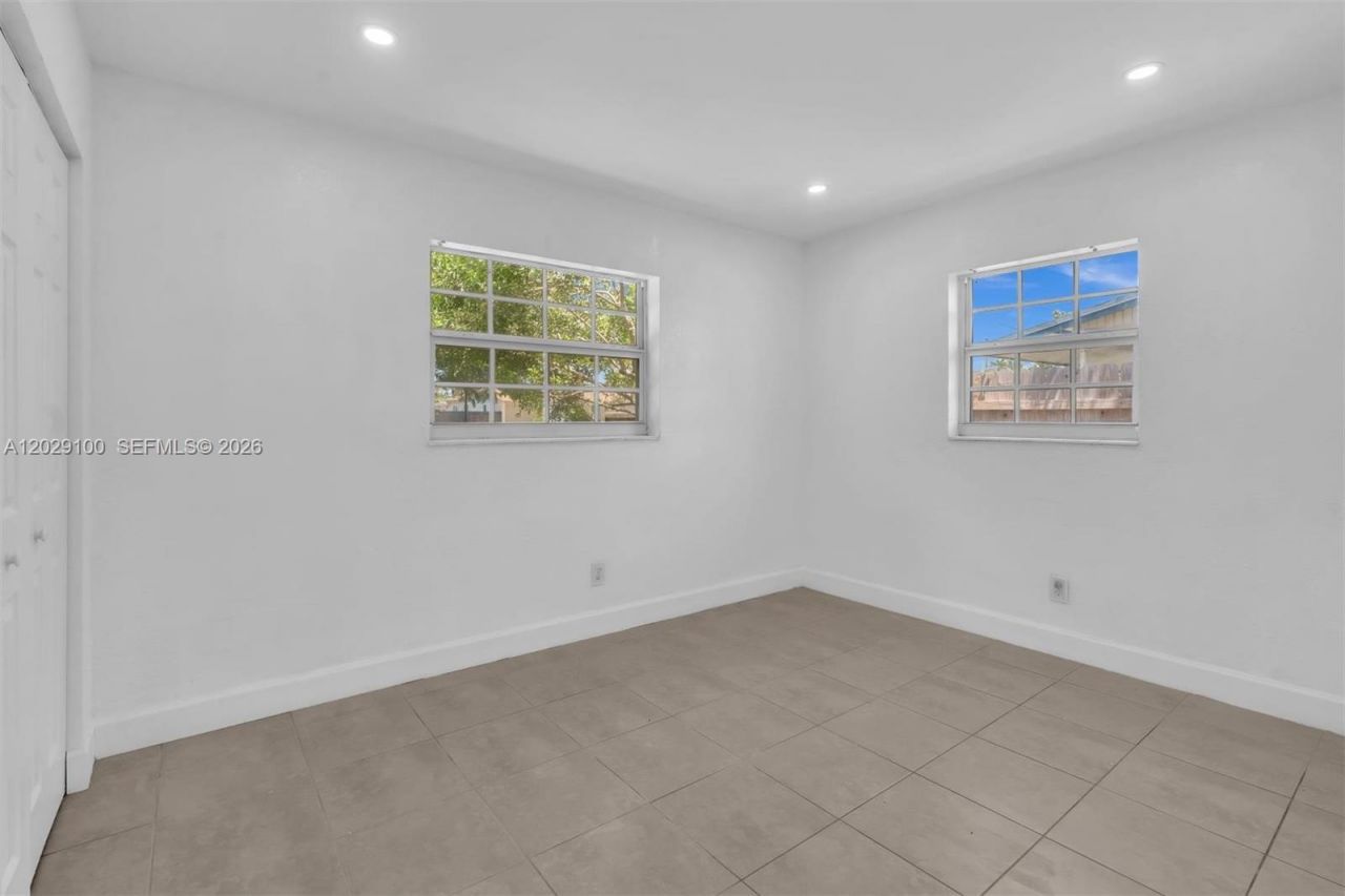 11790 SW 34th St , Miami, FL 33175 Photo