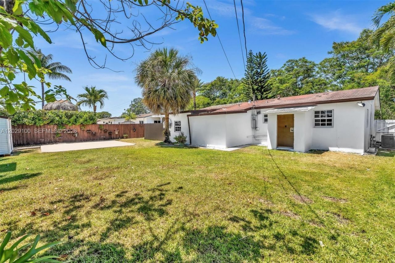 11790 SW 34th St , Miami, FL 33175 Photo