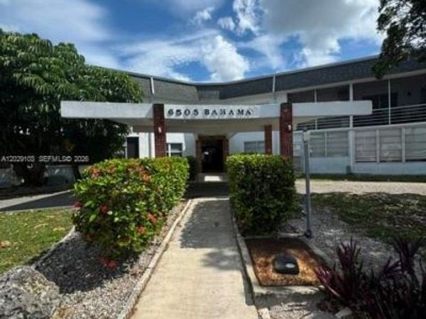 6505 Winfield Blvd , Unit B-51, Margate, FL 33063