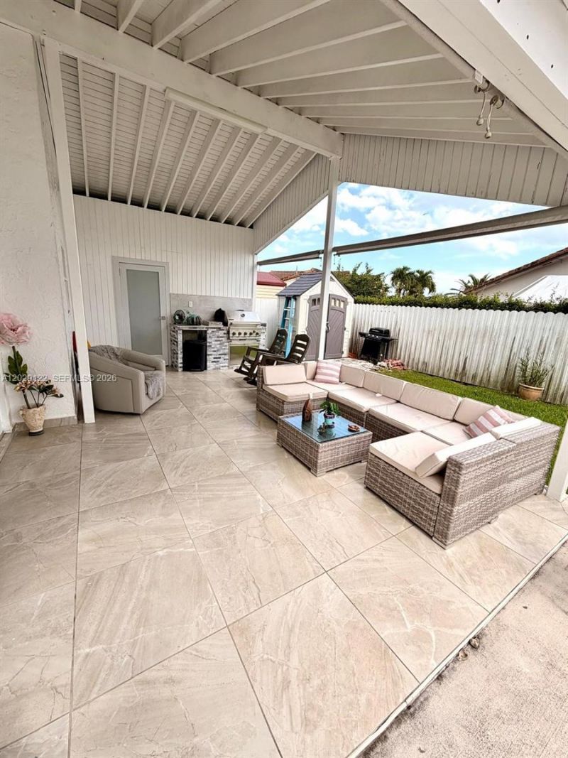 13336 NW 5th Ter, Miami, FL 33182 Photo
