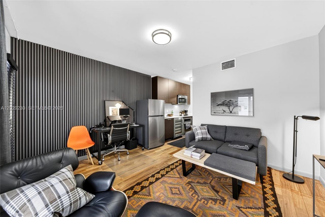 1568 Pennsylvania Ave , Unit 312, Miami Beach, FL 33139 Photo