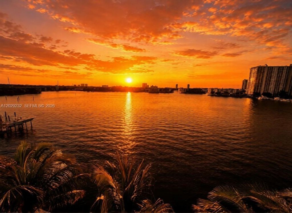 17100 N Bay Rd, Unit 1605, Sunny Isles Beach, FL 33160 Photo
