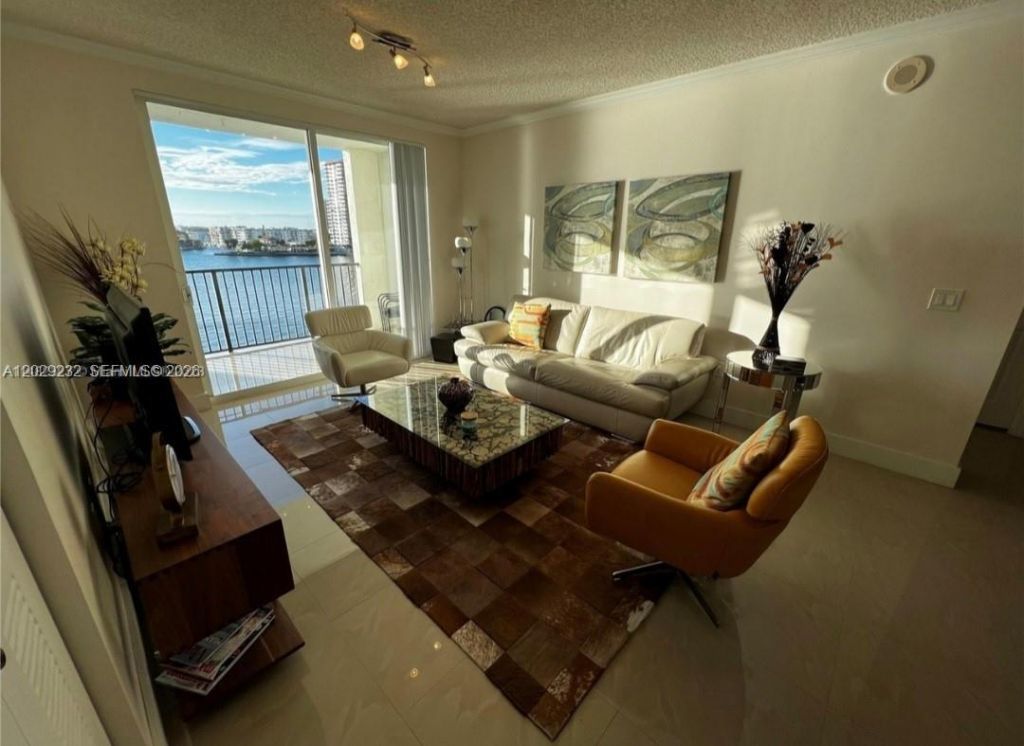 17100 N Bay Rd, Unit 1605, Sunny Isles Beach, FL 33160 Photo