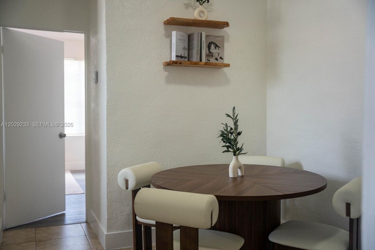 301 SW 10th Ave , Unit 7, Miami, FL 33130 Photo