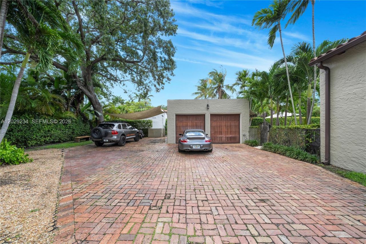 273 NE 98th St, Miami Shores, FL 33138 Photo