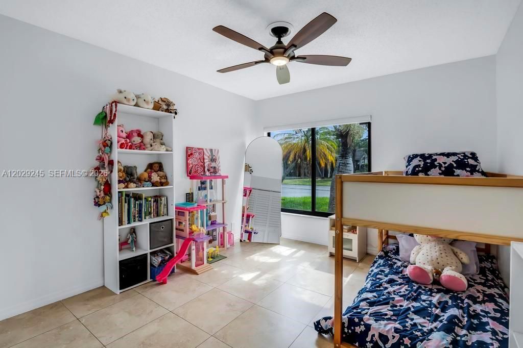 971 NW 89th Ave , Plantation, FL 33324 Photo