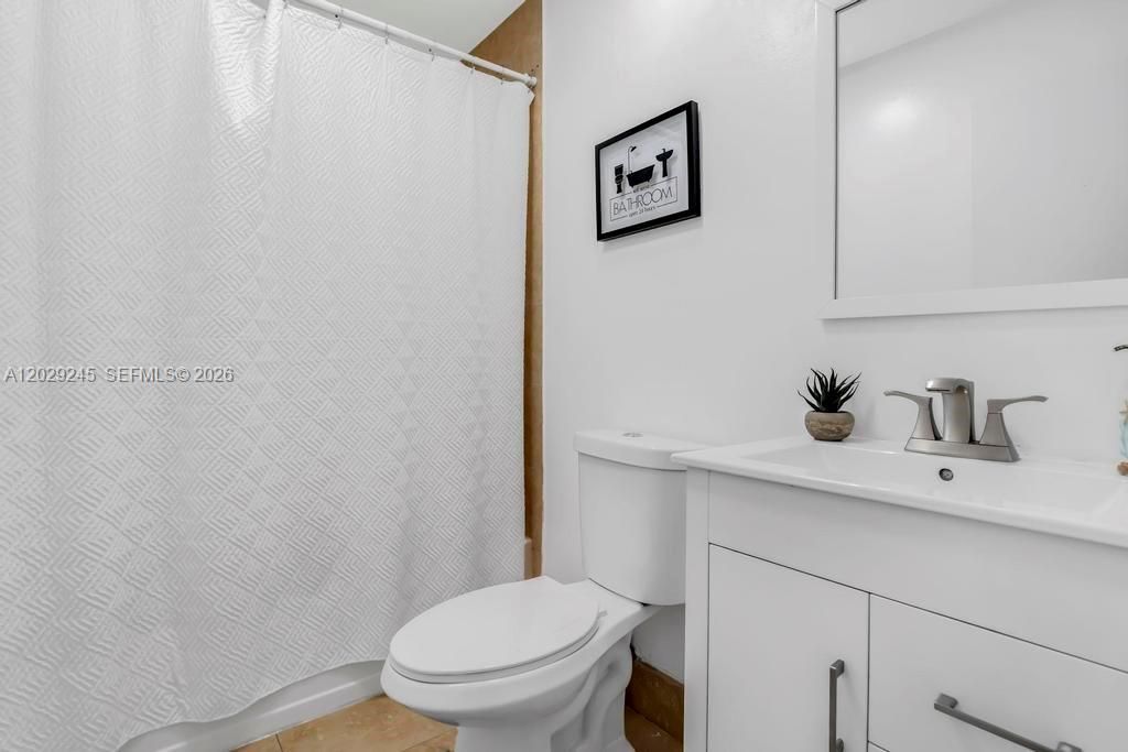 971 NW 89th Ave , Plantation, FL 33324 Photo