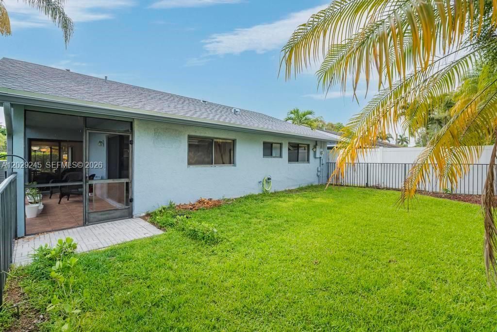 971 NW 89th Ave , Plantation, FL 33324 Photo