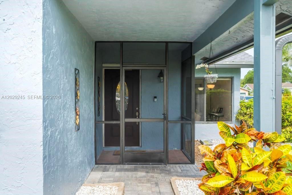 971 NW 89th Ave , Plantation, FL 33324 Photo