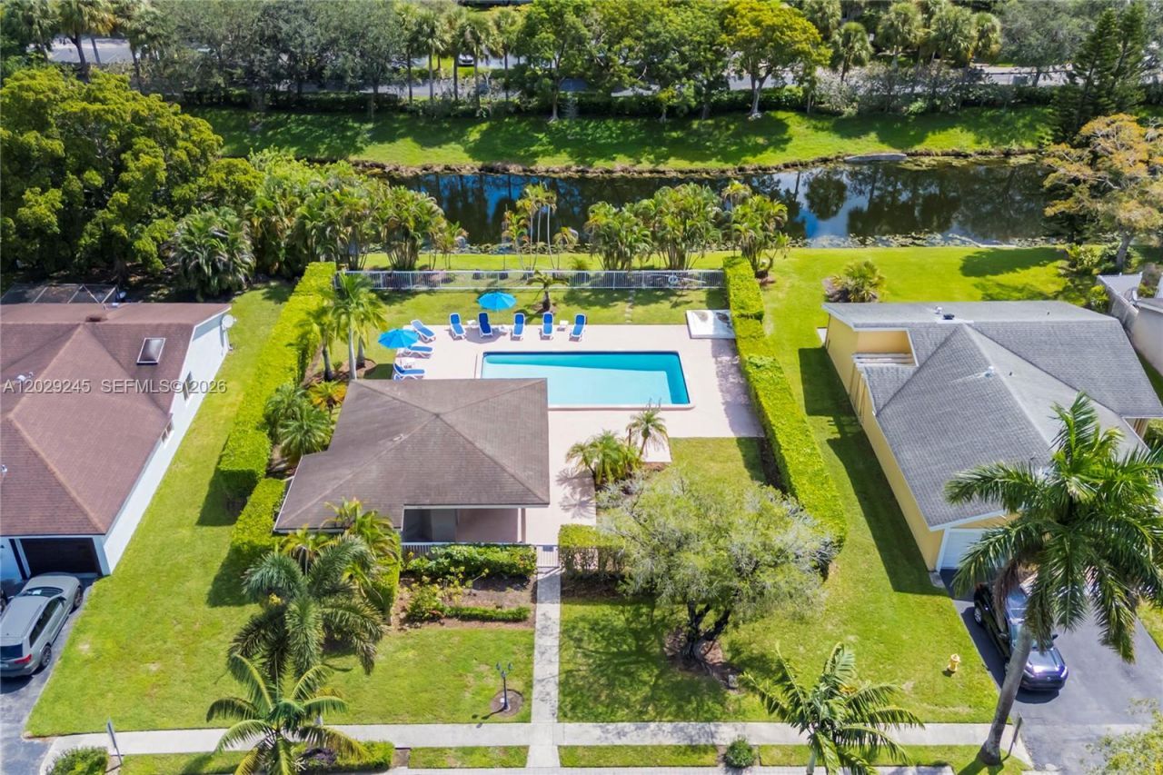 971 NW 89th Ave , Plantation, FL 33324 Photo