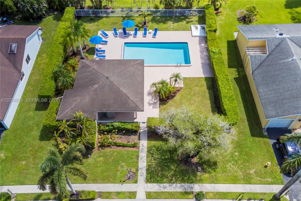 971 NW 89th Ave , Plantation, FL 33324 Photo