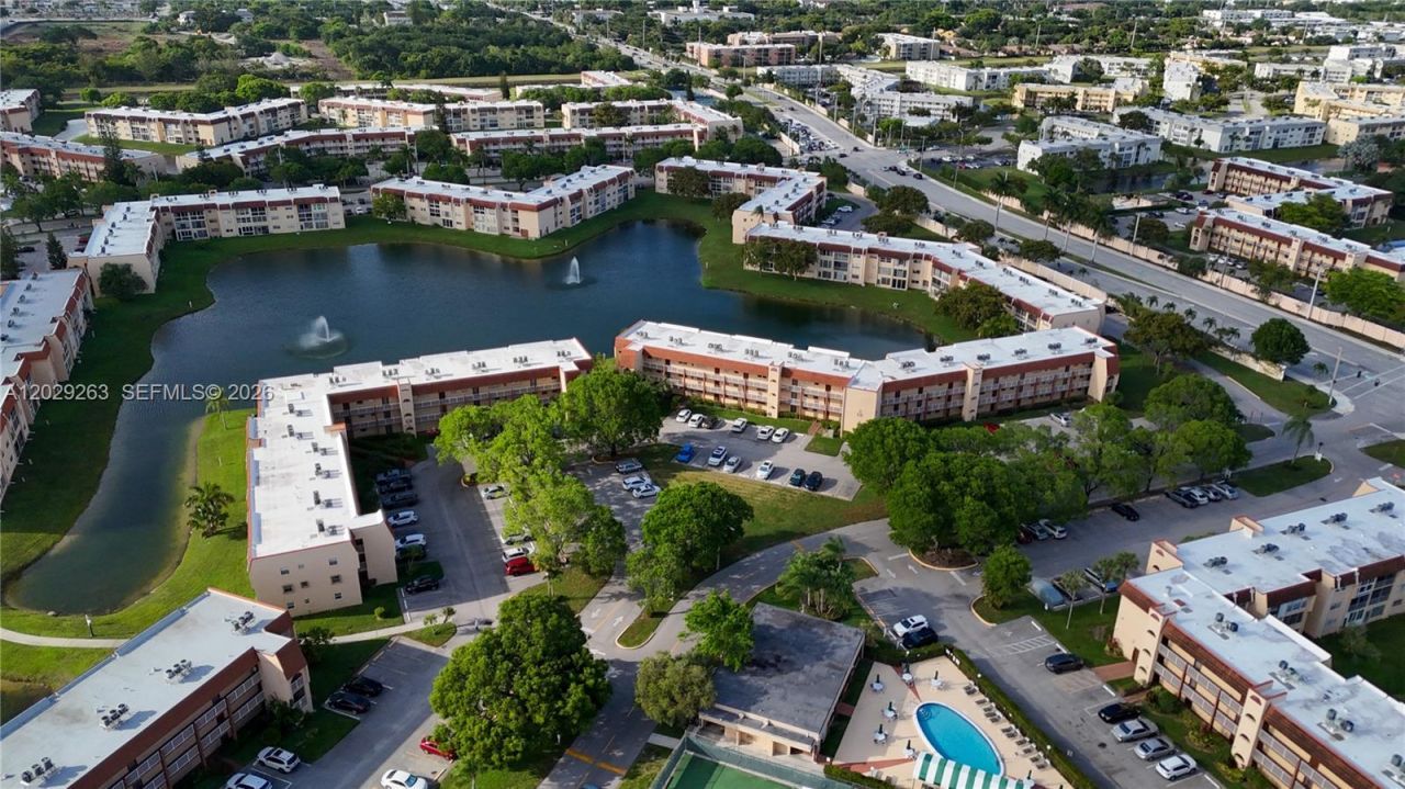 2811 N Pine Island Rd, Unit 102, Sunrise, FL 33322 Photo