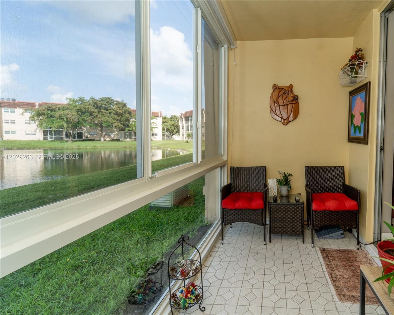 2811 N Pine Island Rd, Unit 102, Sunrise, FL 33322 Photo