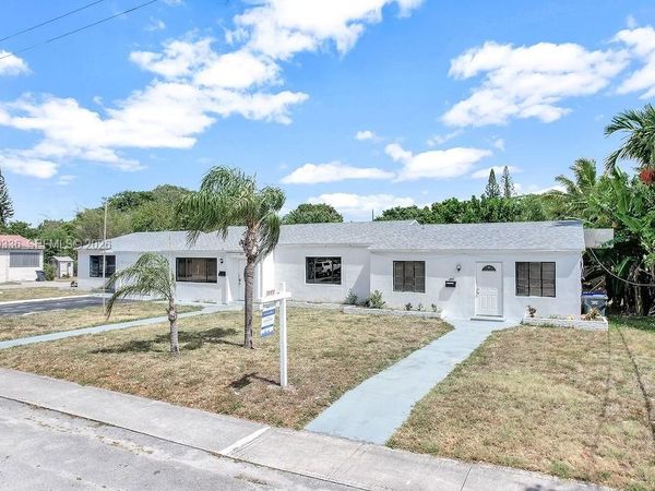 2415 Pierce St , Unit -, Hollywood, FL 33020