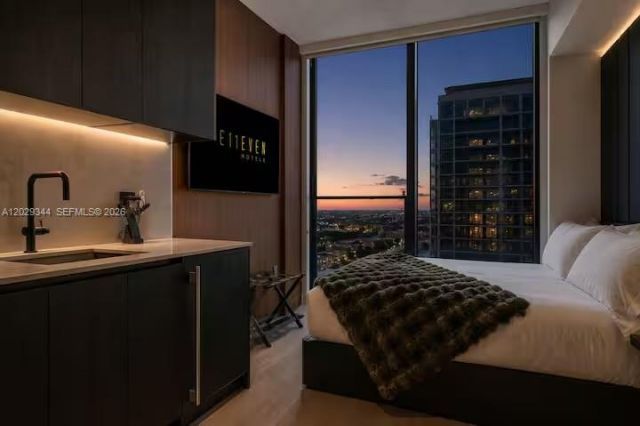 20 NE 11th St, Unit 2606A, Miami, FL 33132 Photo