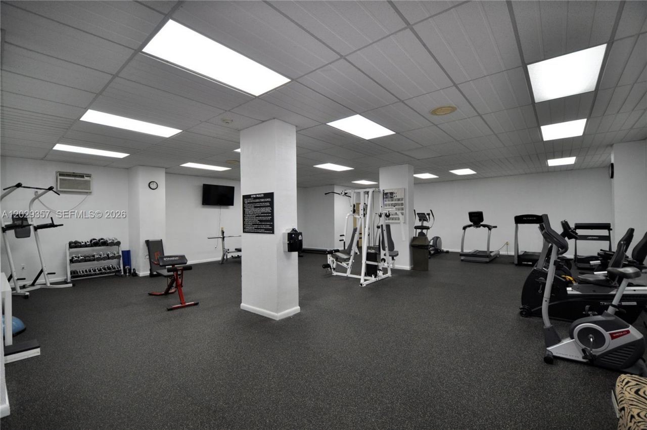 1865 S Ocean Dr , Unit 20H, Hallandale Beach, FL 33009 Photo