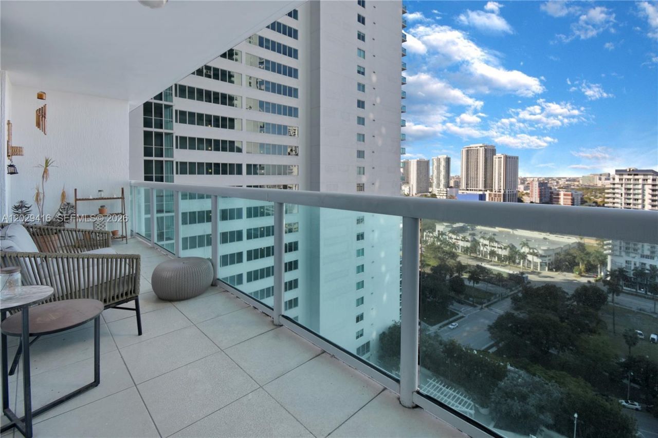 1800 N Bayshore Dr , Unit 2308, Miami, FL 33132 Photo
