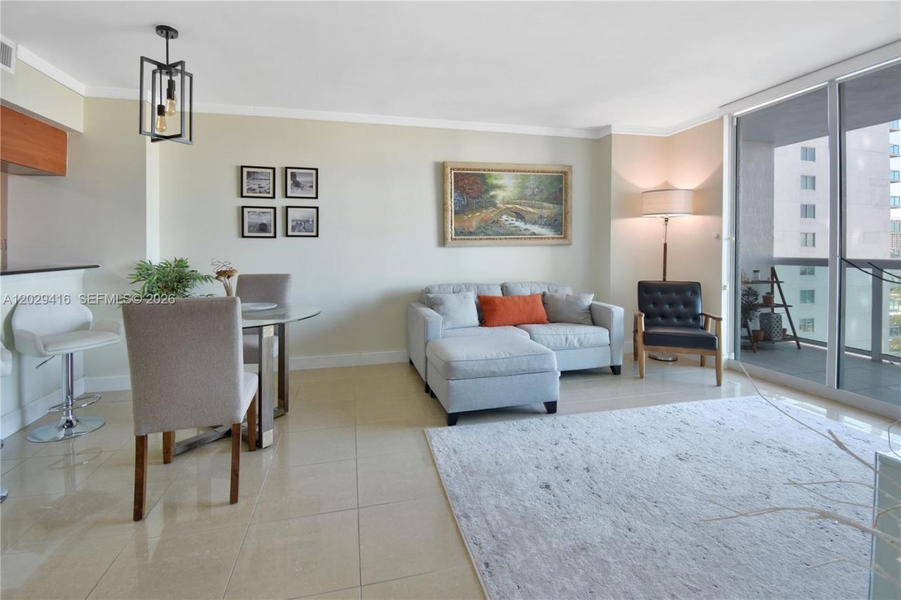 1800 N Bayshore Dr , Unit 2308, Miami, FL 33132 Photo