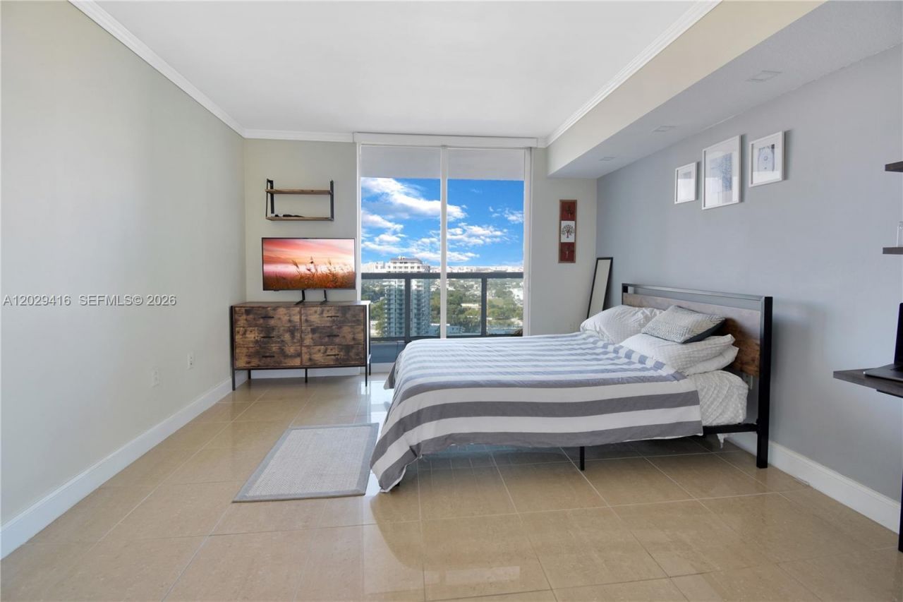 1800 N Bayshore Dr , Unit 2308, Miami, FL 33132 Photo