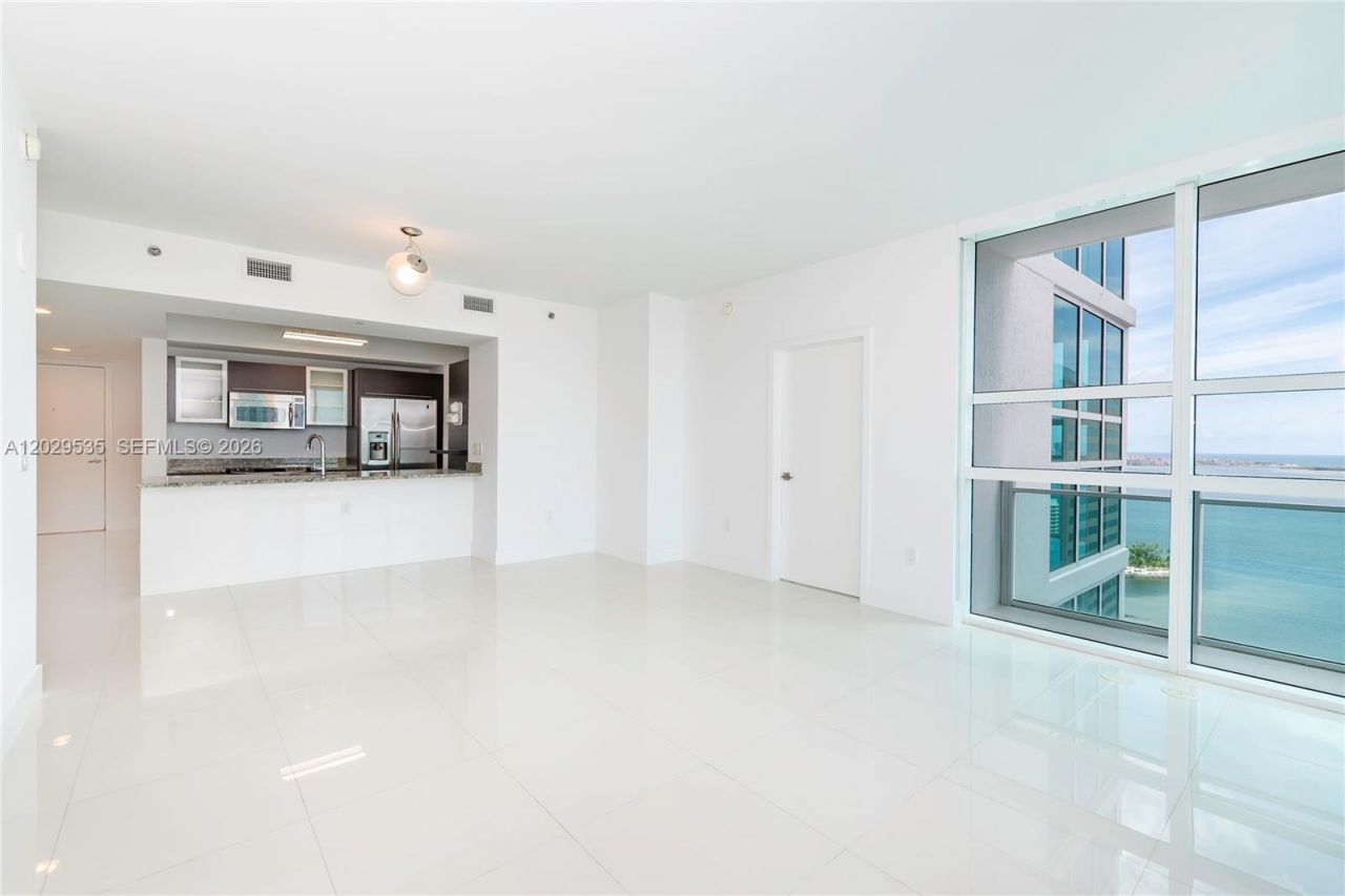 951 Brickell Ave, Unit 3210, Miami, FL 33131 Photo