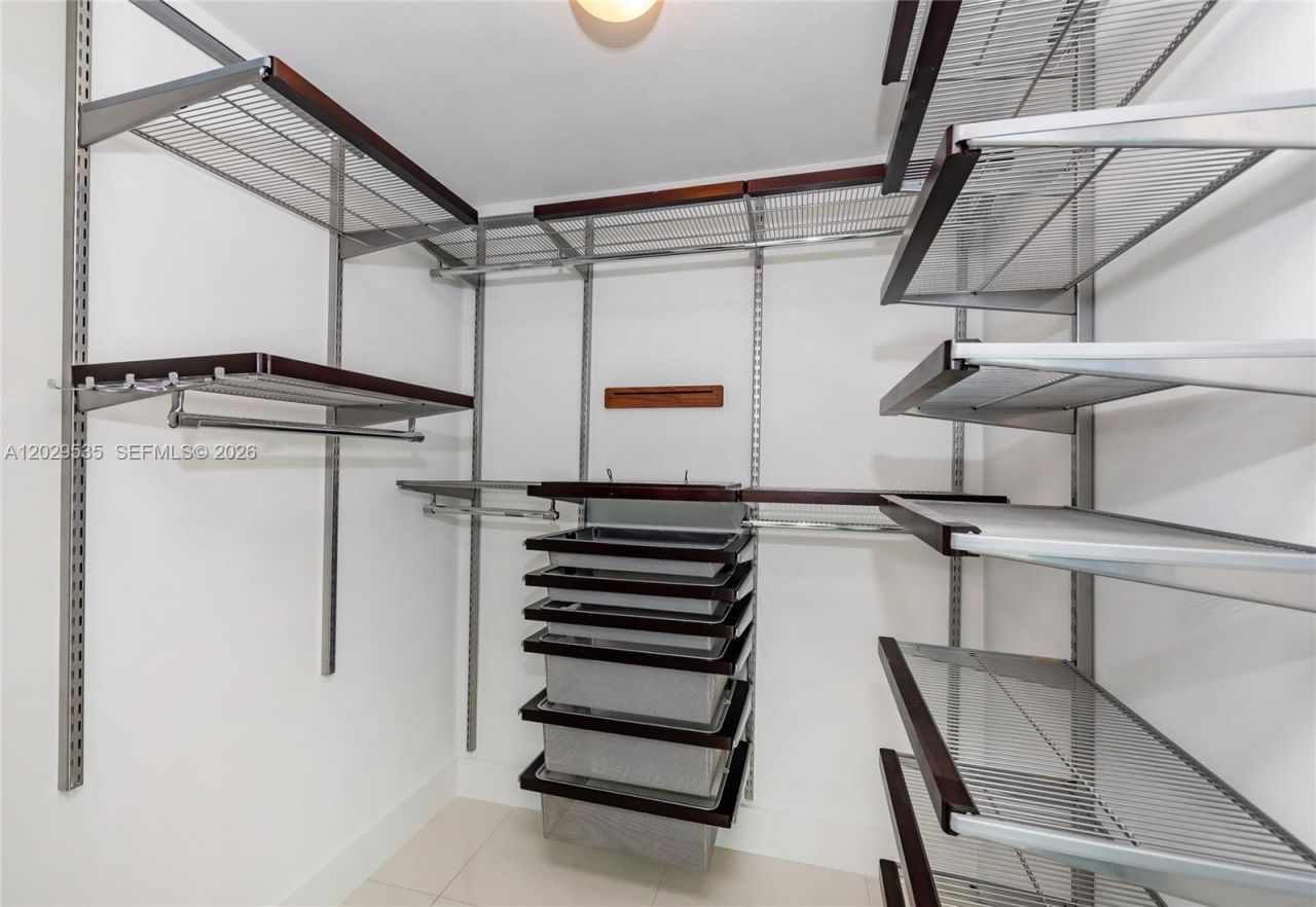 951 Brickell Ave, Unit 3210, Miami, FL 33131 Photo