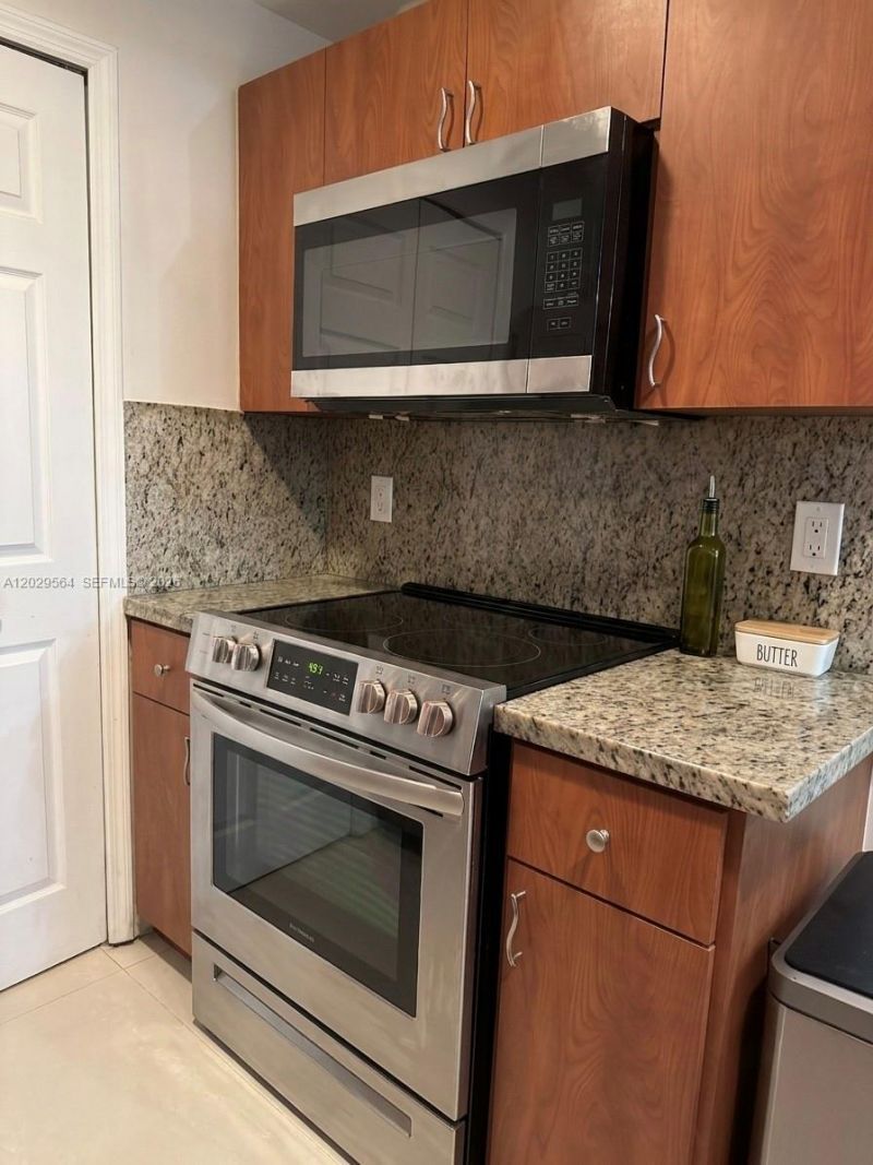6540 NW 114th Ave , Unit 1408, Doral, FL 33178 Photo