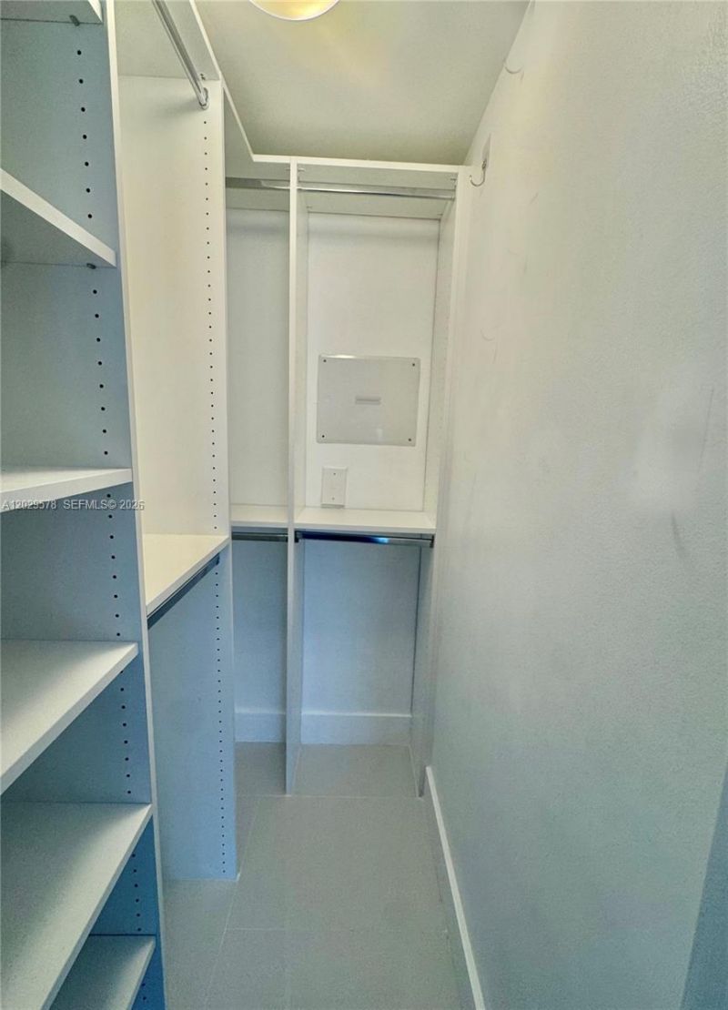 50 Biscayne Blvd , Unit 2707, Miami, FL 33132 Photo
